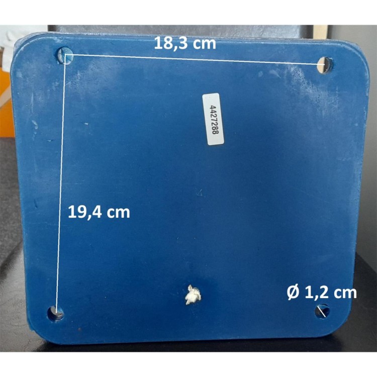 3701 JFC Napáječka DBL 4l plast. s automatic.plovák. ventilem