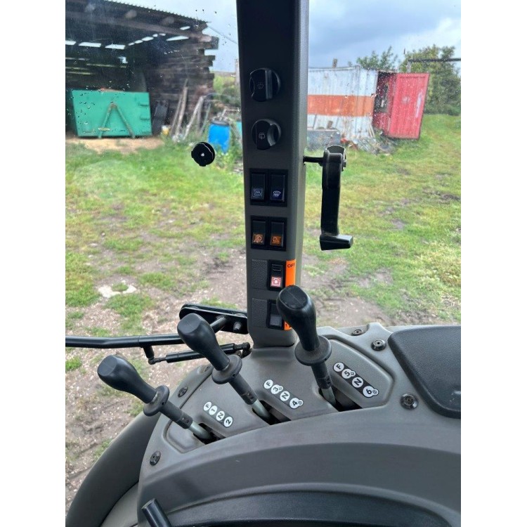 Traktor Zetor Proxima HS 80+TRACLIFT TL 140 SL