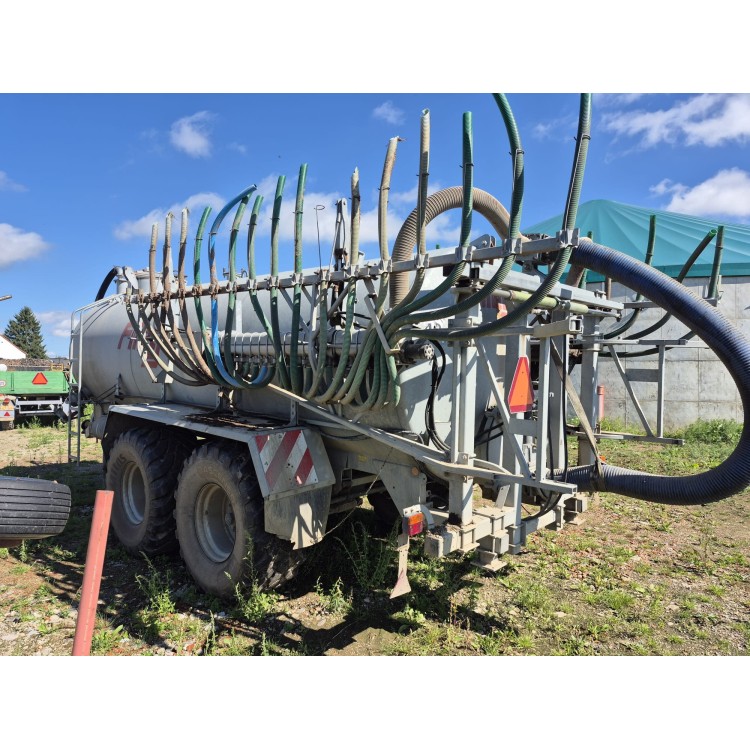 Cisterna Fliegl VFW 16.000 l., GARANT 90