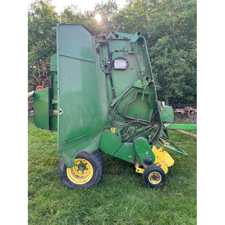 Lis John Deere 590