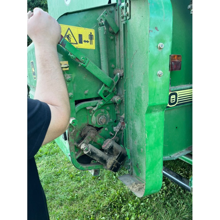 Lis John Deere 590