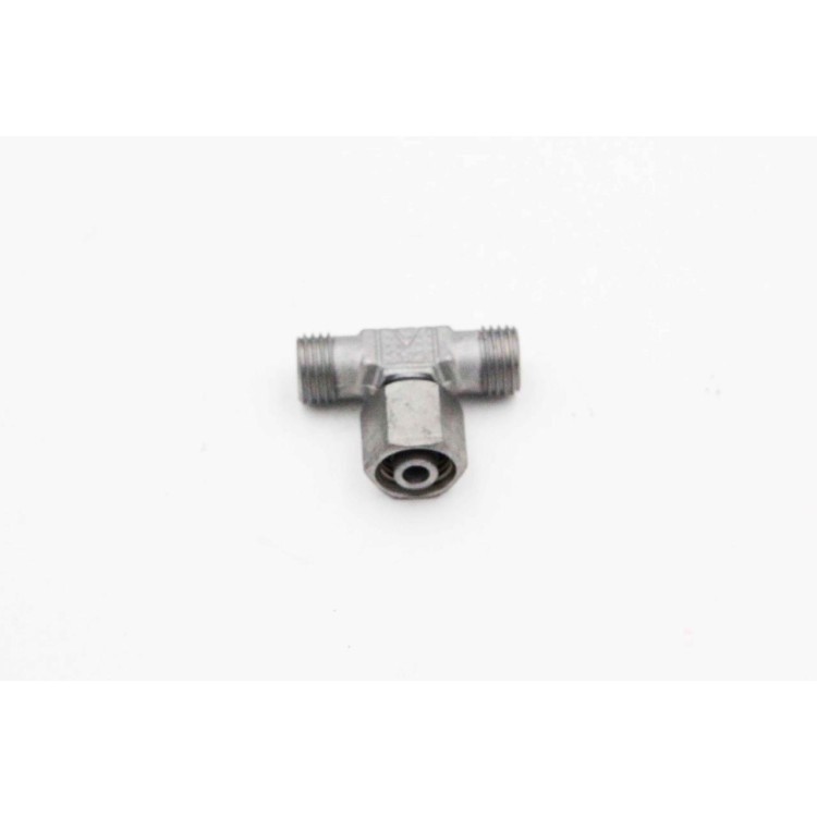 Šroubení T - 1x matice na 17klíč