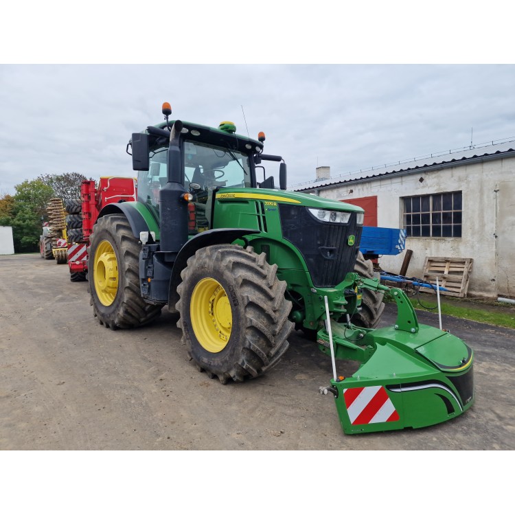 Traktor John Deere 7270R