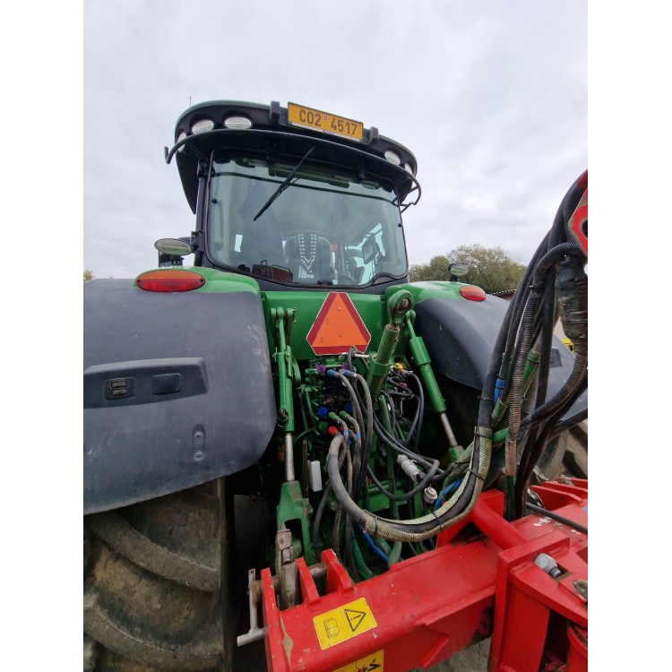 Traktor John Deere 7270R