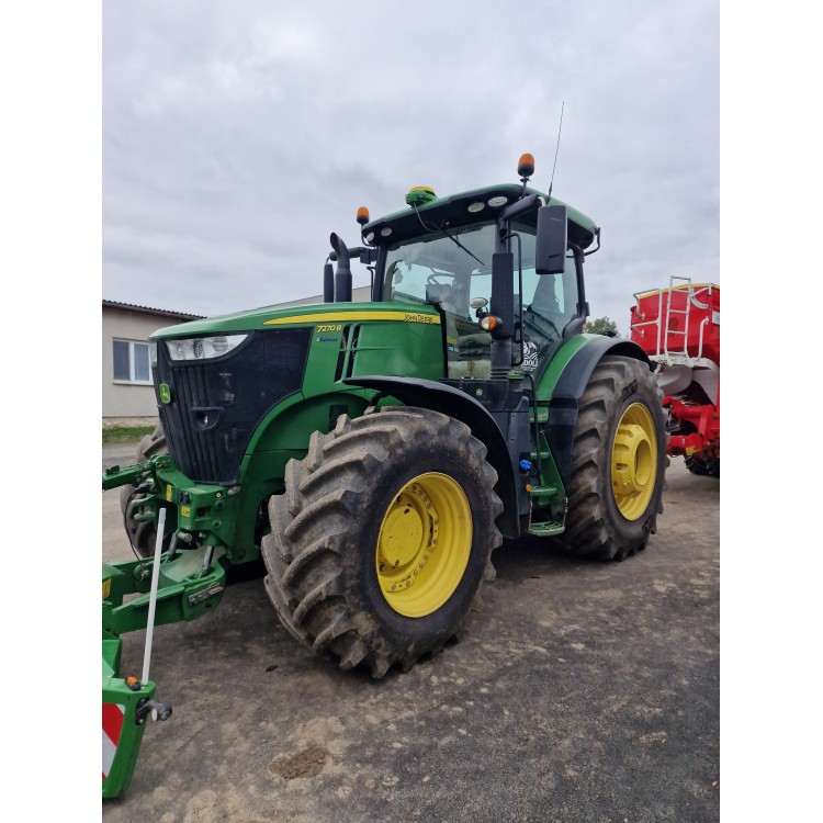 Traktor John Deere 7270R