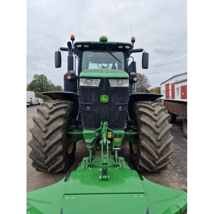 Traktor John Deere 7270R