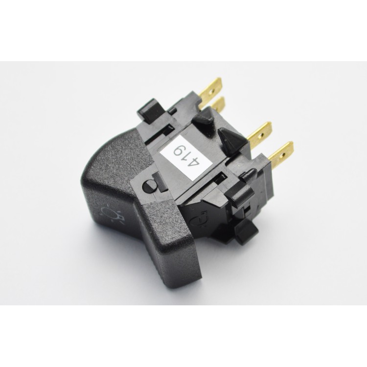 Vypínač obrysových světel