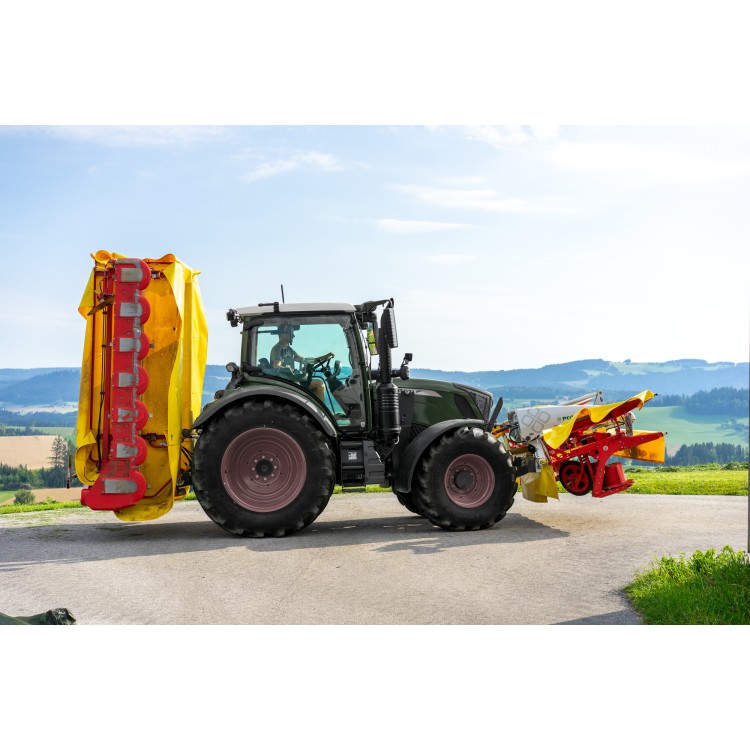 Pöttinger NOVACAT ALPHA MOTION MASTER