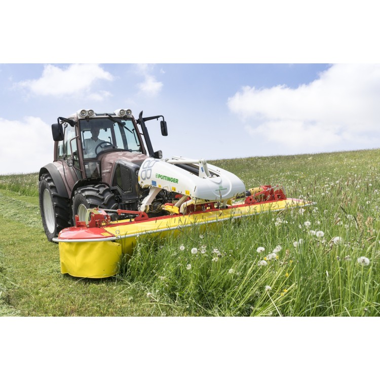 Pöttinger NOVACAT ALPHA MOTION MASTER