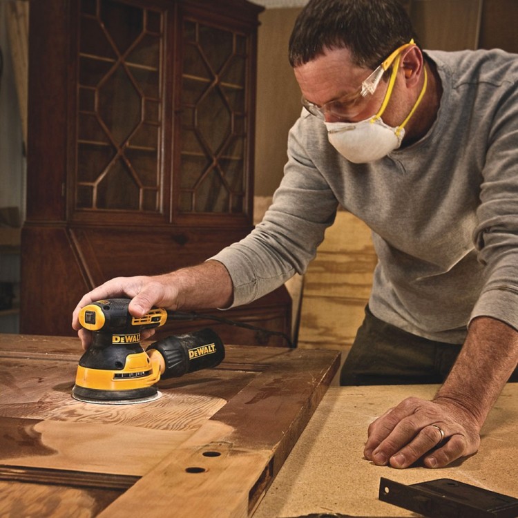 DEWALT DWE6423 - Bruska excentrická 125mm, 280W