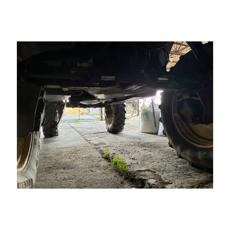 Samojízdný postřikovač TECNOMA LASER 4240