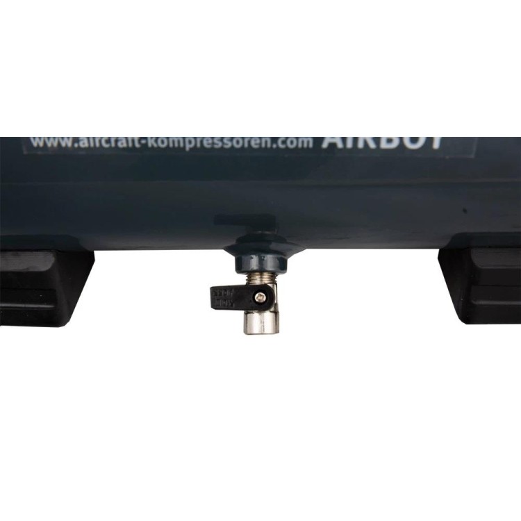 AIRCRAFT Bezolejový kompresor Blackair Silence 111 OF E