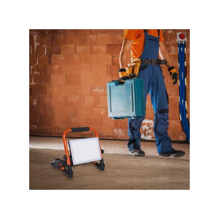 SOLIGHT WM-50W-FEQ LED reflektor se sklopným stojanem, 50W, kabel se zástrčkou