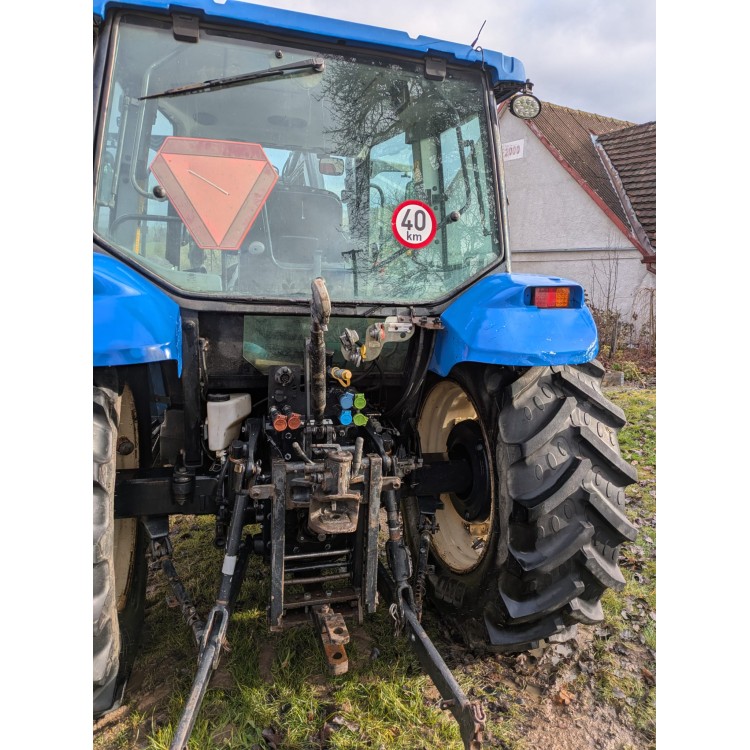 Traktor New Holland T5060
