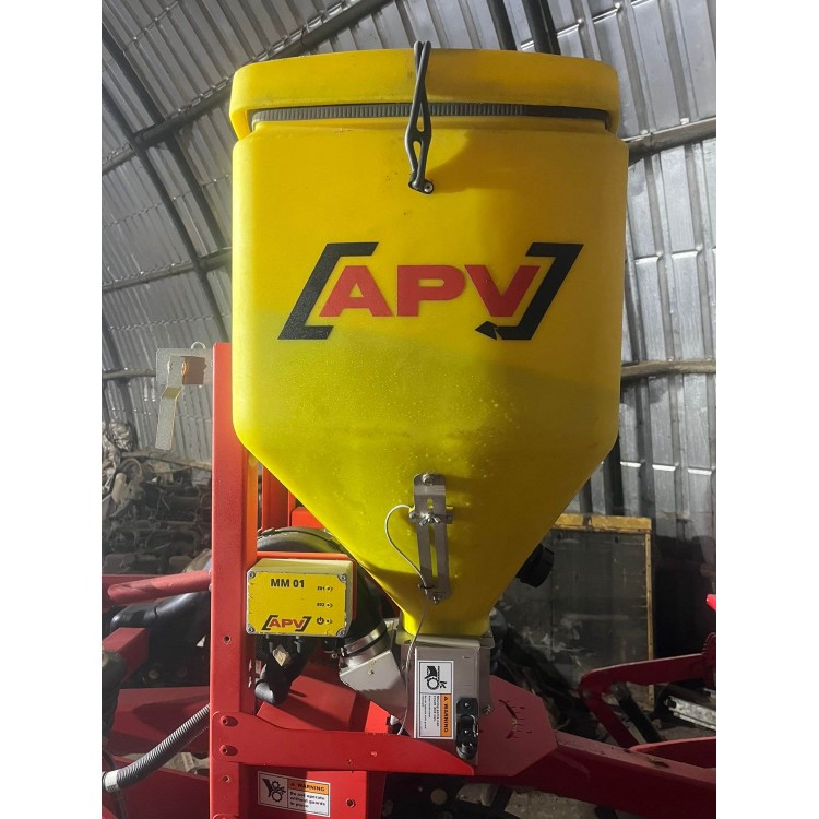 Secí stroj APV MDP 100 M1