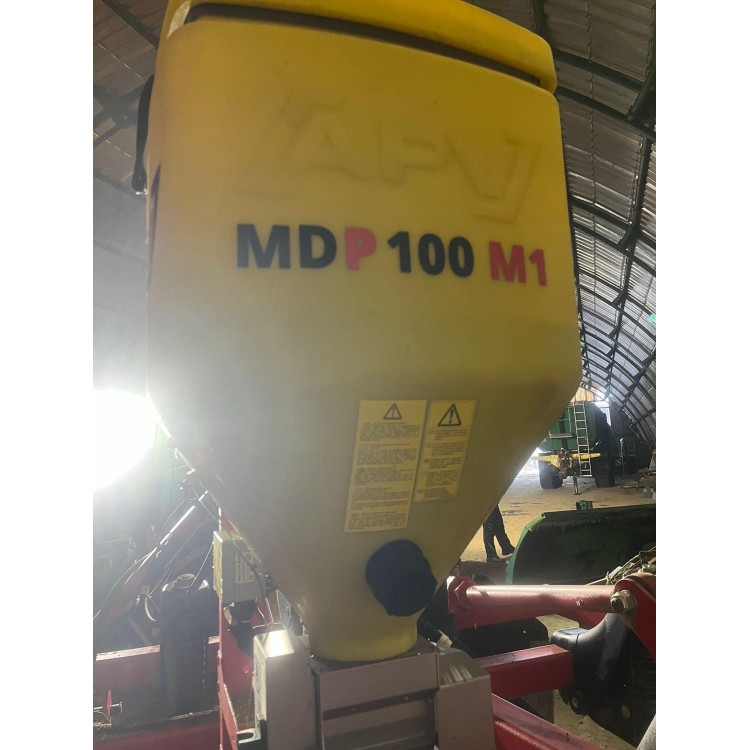 Secí stroj APV MDP 100 M1