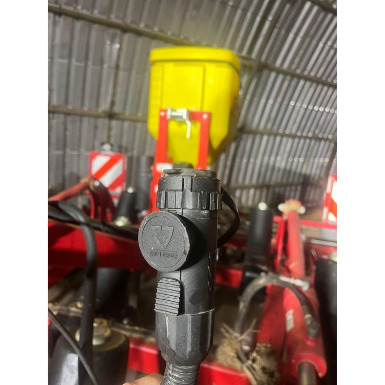 Secí stroj APV MDP 100 M1