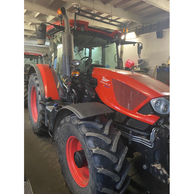Traktor Zetor Forterra HSX 140