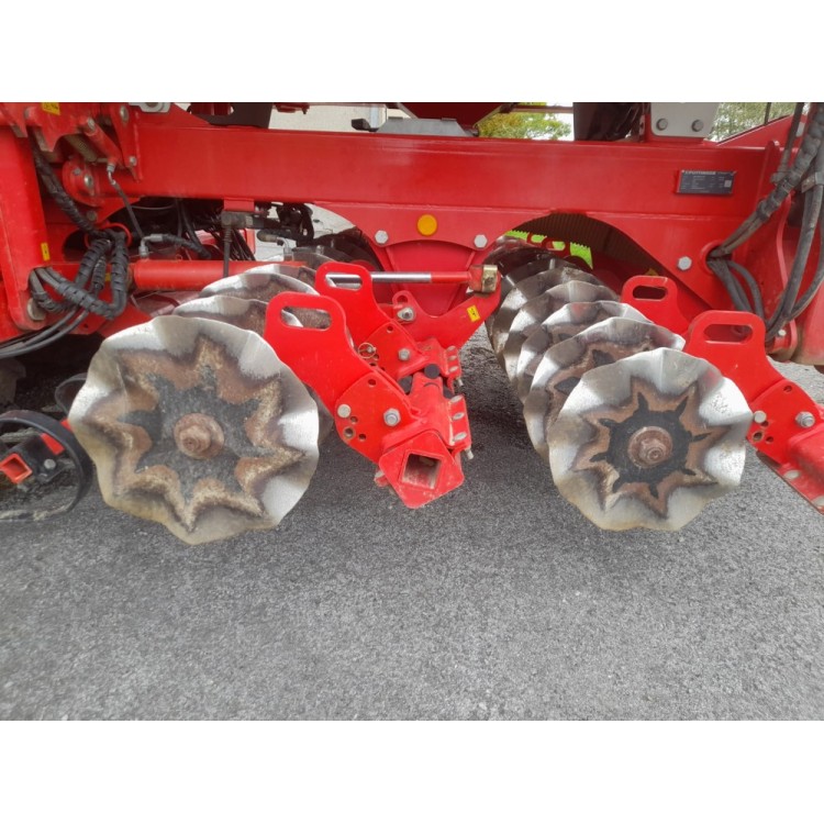 Secí stroj Pöttinger Terrasem C6