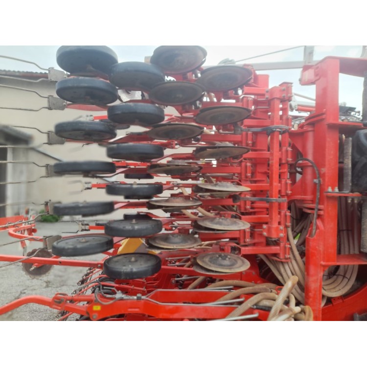 Secí stroj Pöttinger Terrasem C6