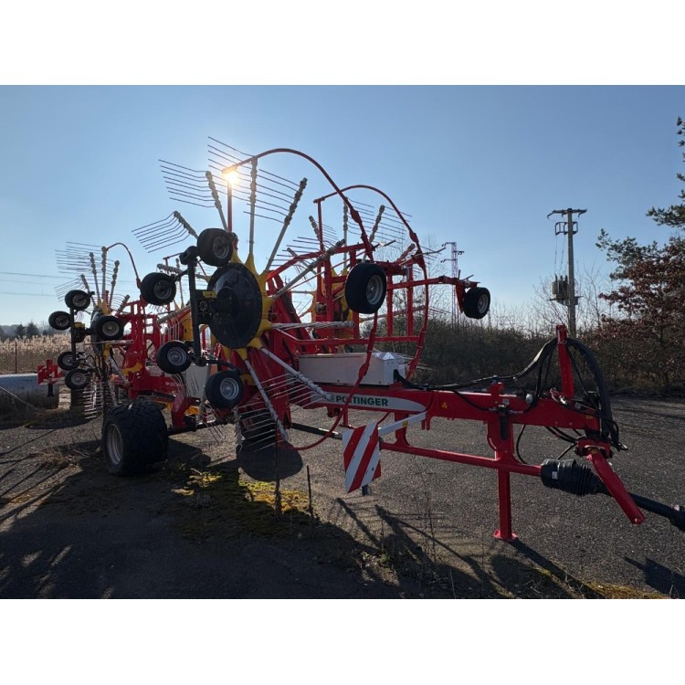 Shrnovač píce Pöttinger TOP 1252 C