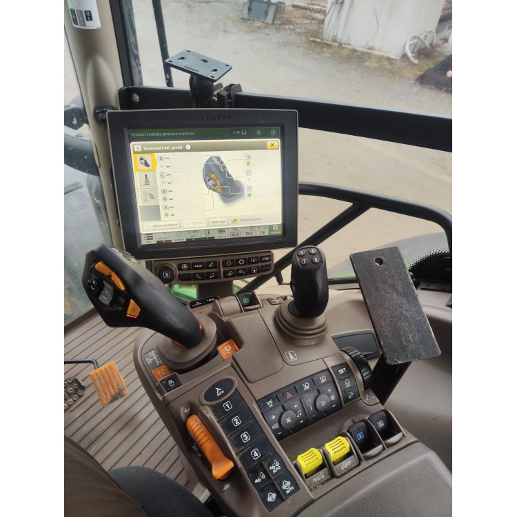 Traktor John Deere 6175R