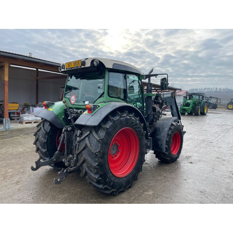 Traktor Fendt 211