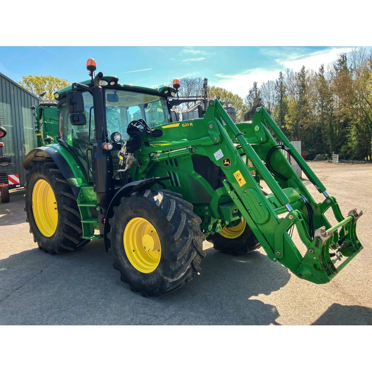 Traktor John Deere 6130R+623R