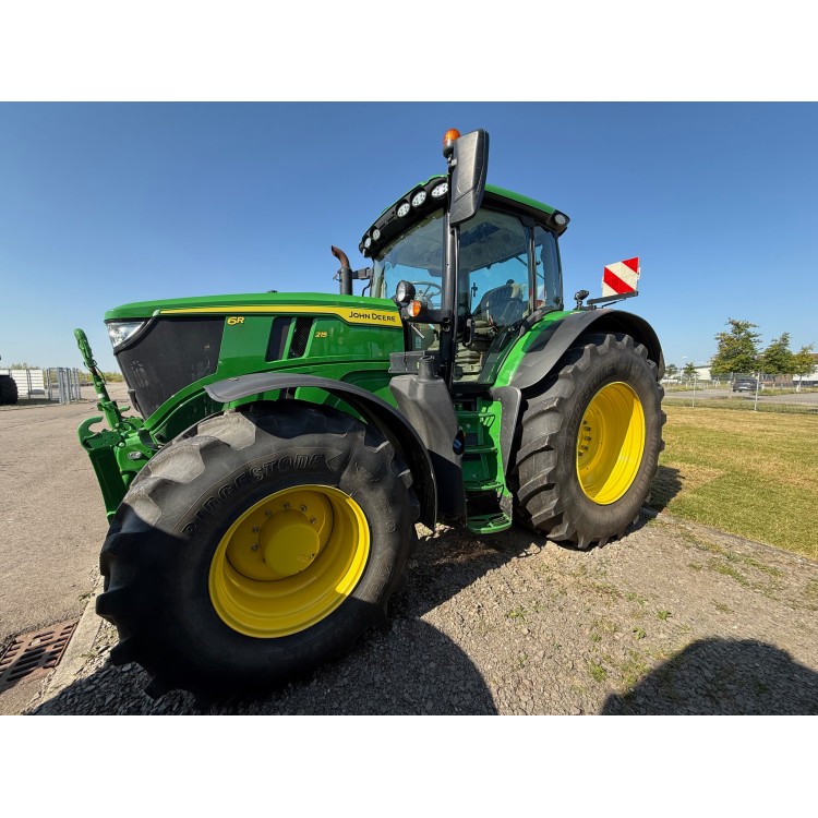 Traktor John Deere 6R 215