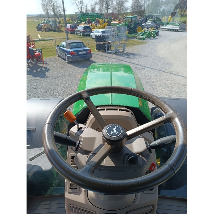 Traktor John Deere 6R 195