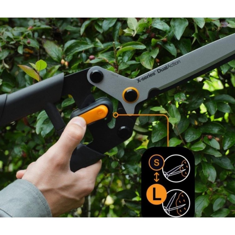 FISKARS 1080134 HSX96 Nůžky na živý plot DualAction