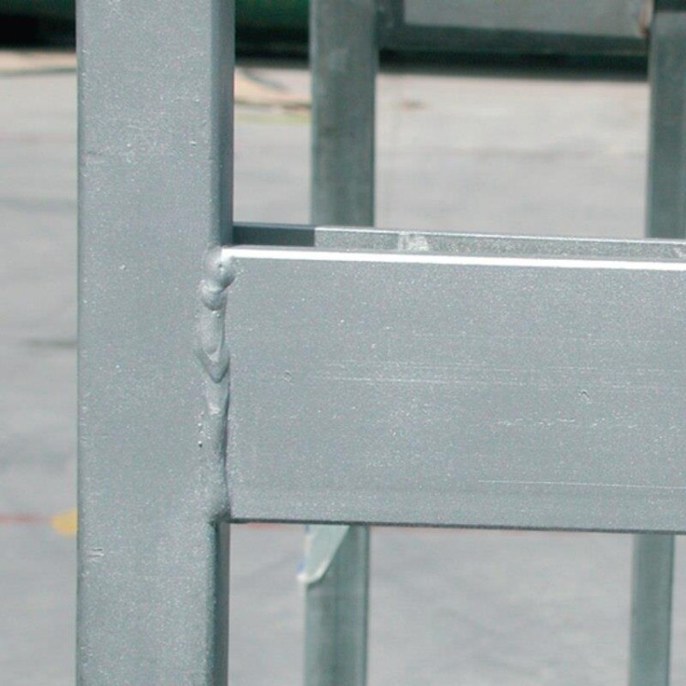 Berner Zinek-spray 400ml