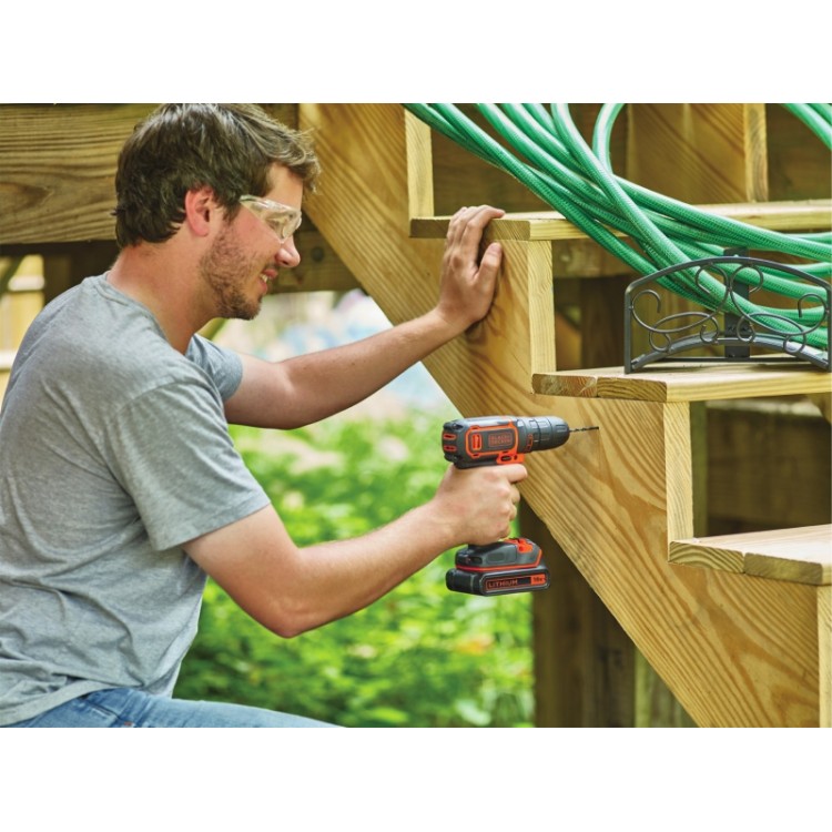 Black&Decker BDCDC18BAFC Akuvrtačka s 80ks příslušenství