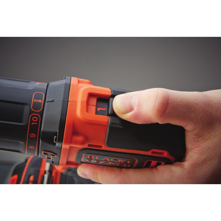 BLACK&DECKER BDCHD18KB Akuvrtačka 18V 1,5Ah Li-ion
