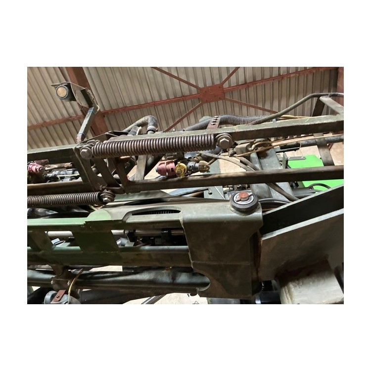 Samojízdný postřikovač TECNOMA LASER 4240