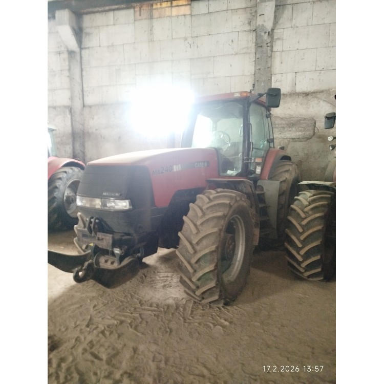 Traktor Case MX 240