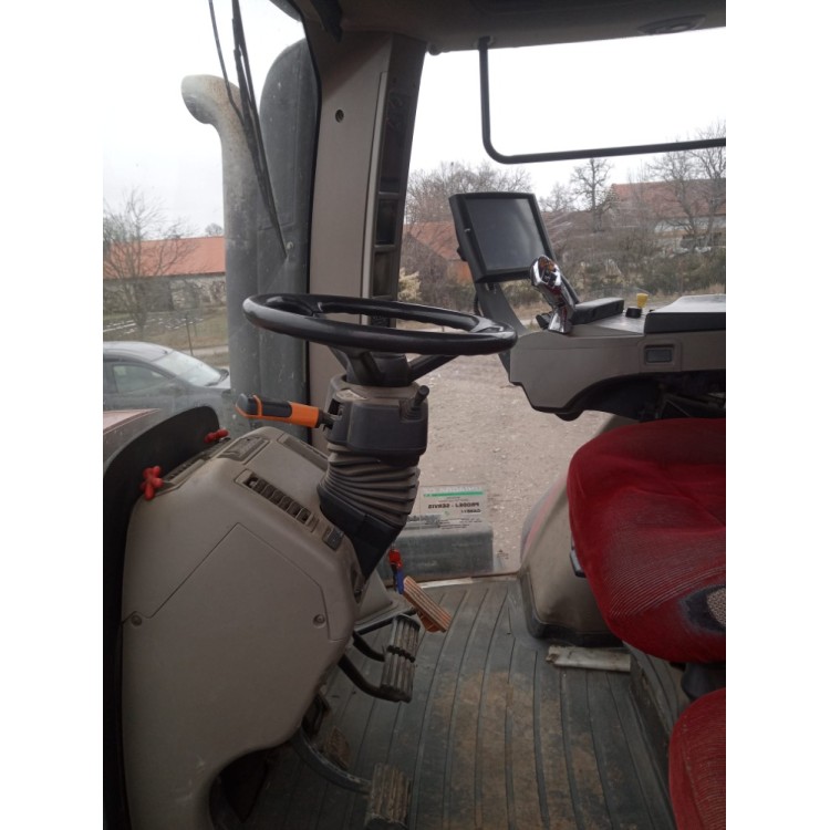 Traktor CASE MAGNUM 260