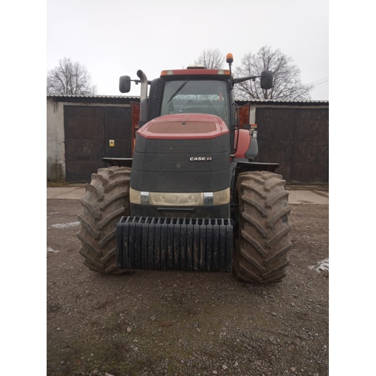 Traktor CASE MAGNUM 260