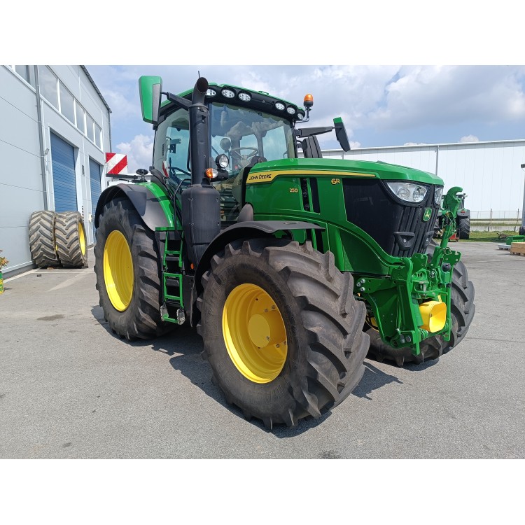 Traktor John Deere 6R 250 DEMO