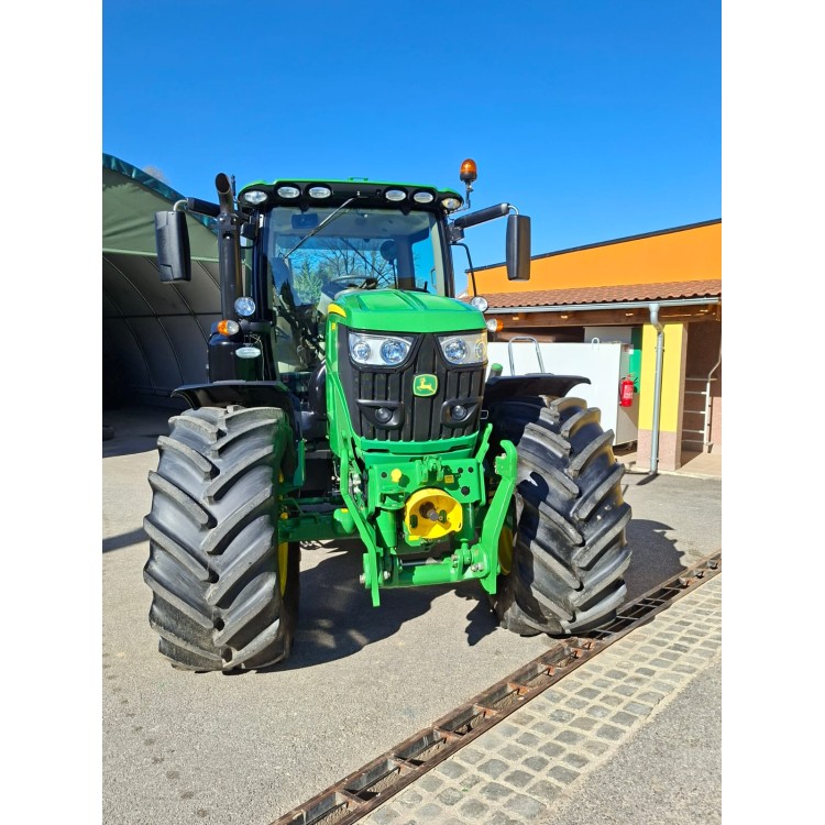 Traktor John Deere 6155R