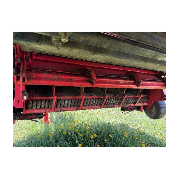 Senážní vůz PÖTTINGER Jumbo Combiline 10010