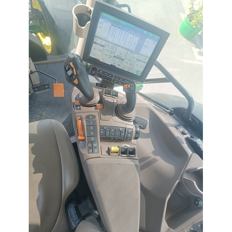 Traktor John Deere 6R 250 DEMO