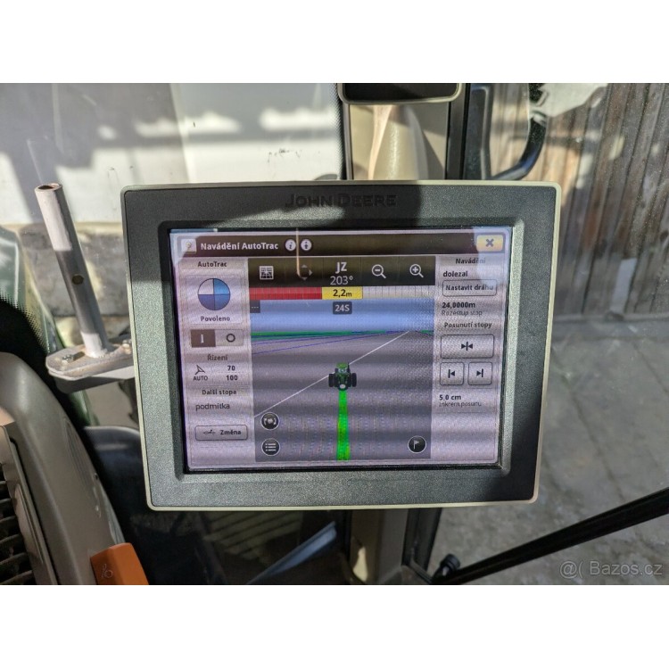 Traktor John Deere 6210R
