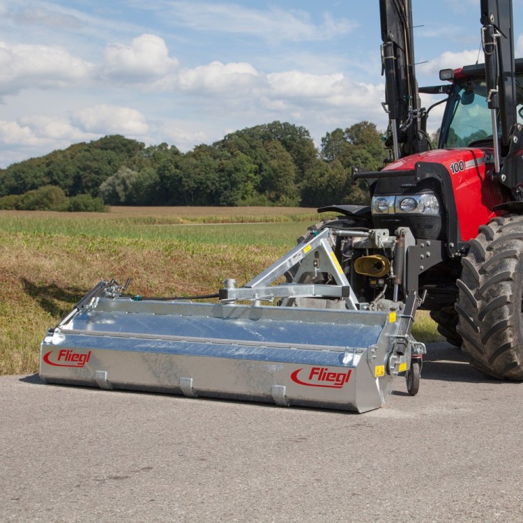 Fliegl zametací kartáč Economy KEHECO240000