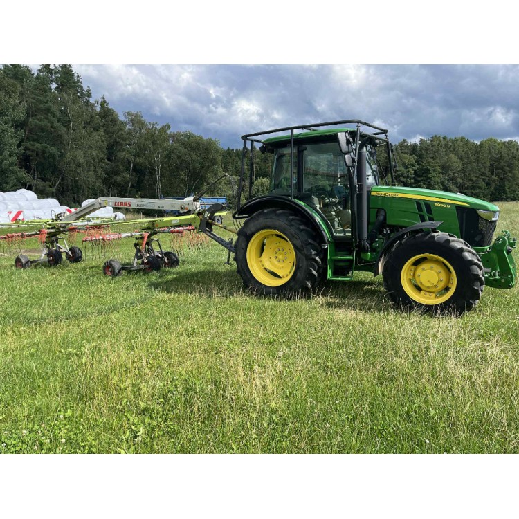 Traktor John Deere 5090M