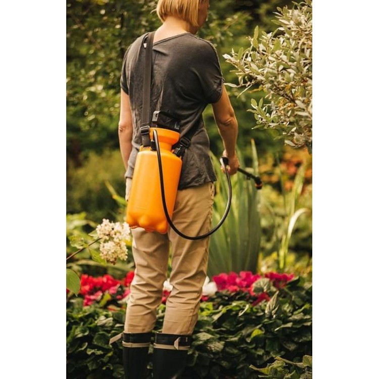 FISKARS 1025934 Tlakový rozprašovač 5 L