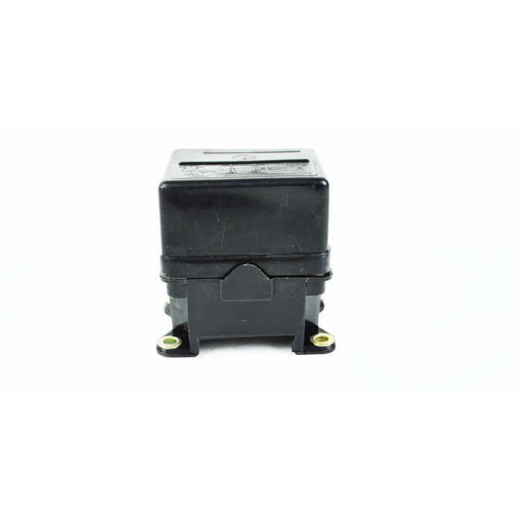Spínač baterie IFA 12/24 V