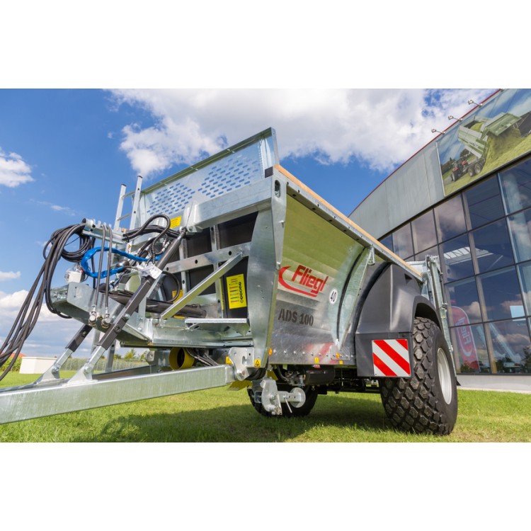 Fliegl ADS 160 Rozmetadlo chlévské mrvy