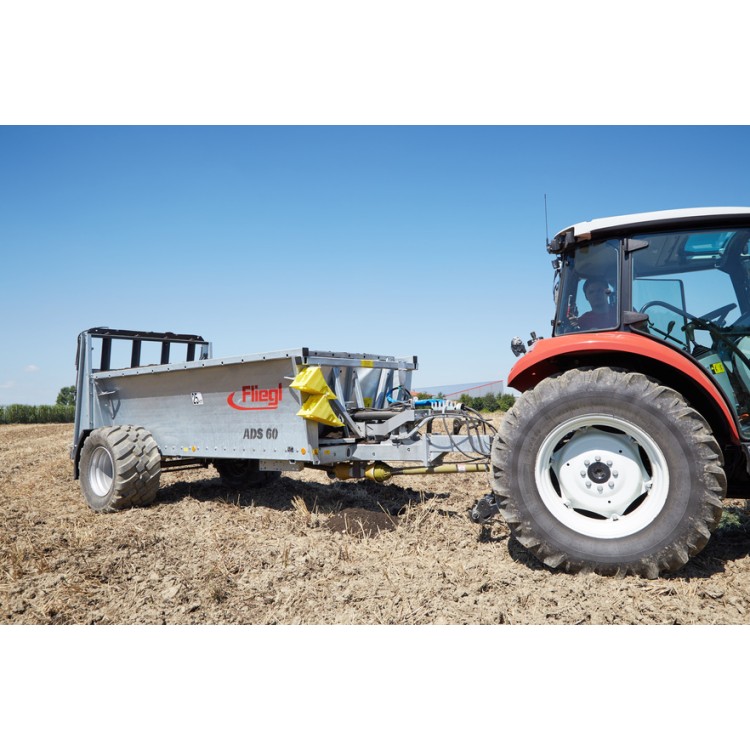 Fliegl ADS 160 Rozmetadlo chlévské mrvy