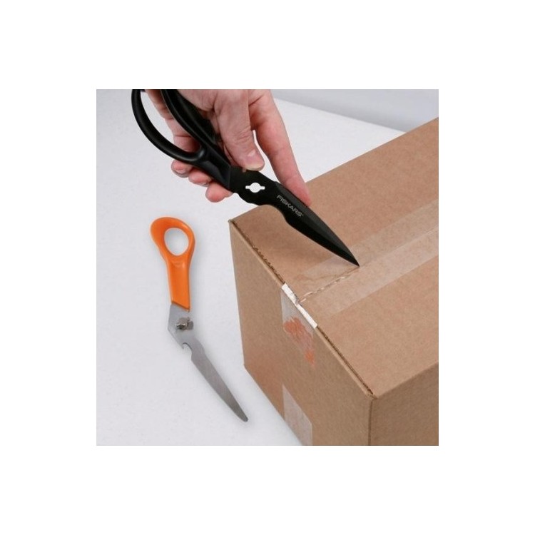 FISKARS 1000809 Nůžky ruční univerzální CUTS AND MORE 23 cm